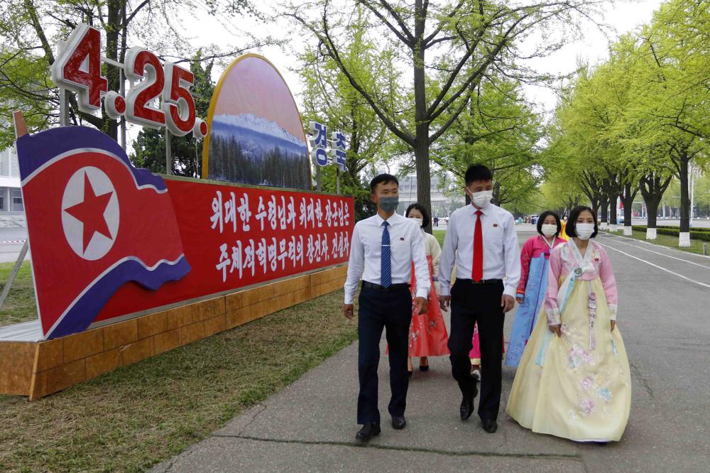 朝鲜4月25日庆祝建军90周年。（图：美联社）